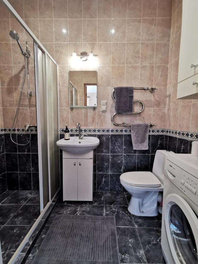 Flip-Flops Apartment Jurmala With Free Parking Exterior photo