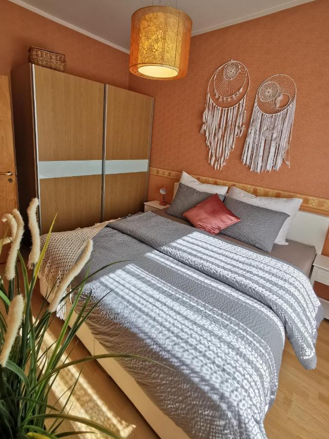 Flip-Flops Apartment Jurmala With Free Parking Exterior photo