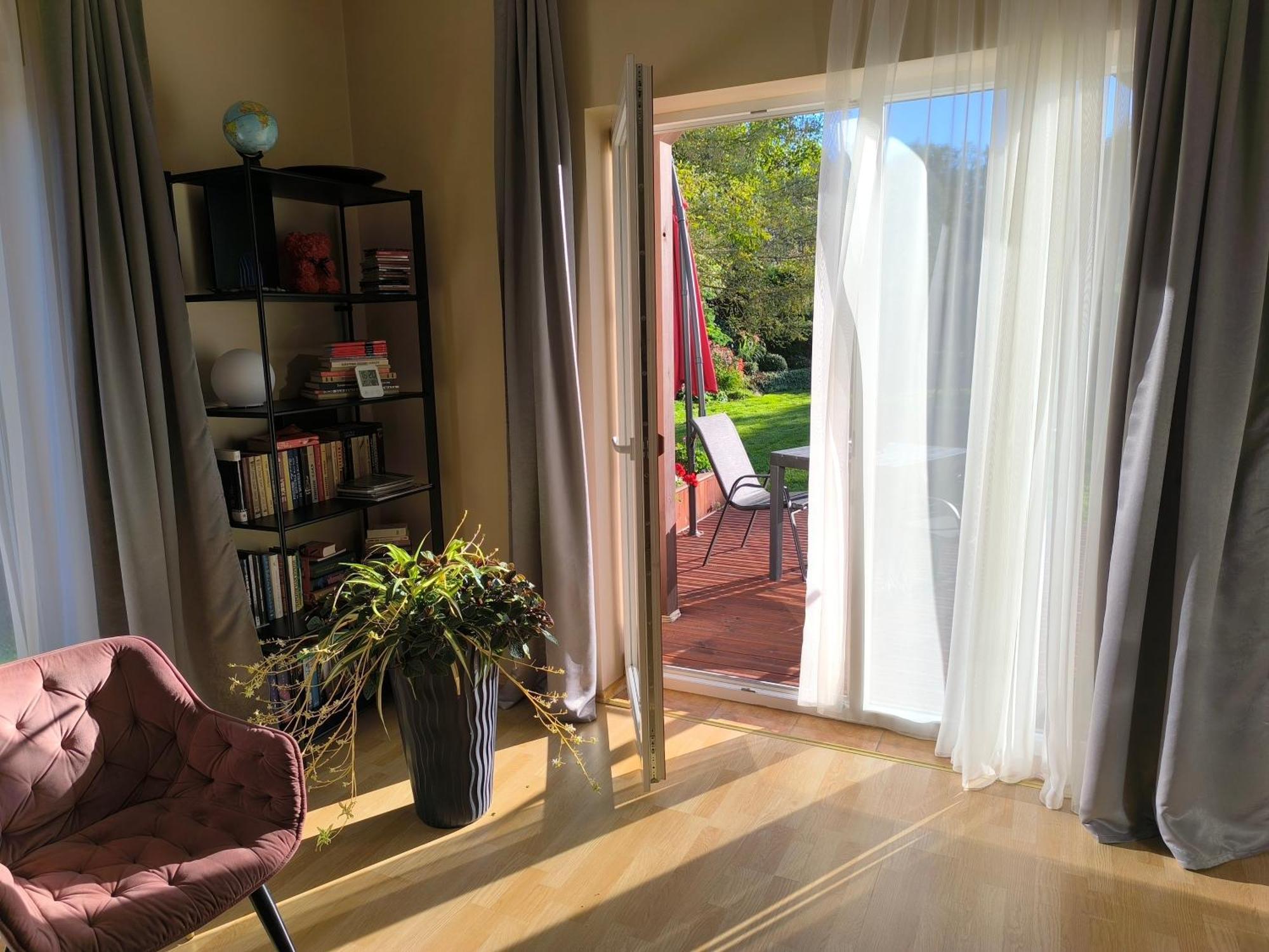 Flip-Flops Apartment Jurmala With Free Parking Exterior photo